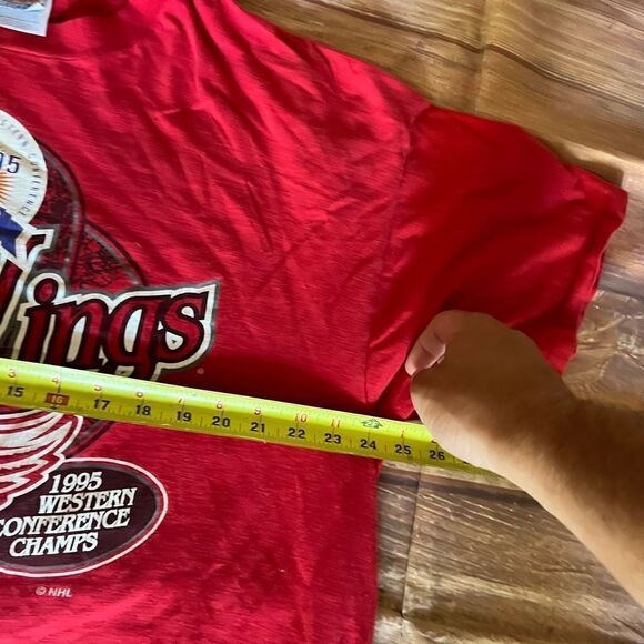 Vintage Detroit Red Wings Shirt - Picture 7 of 7